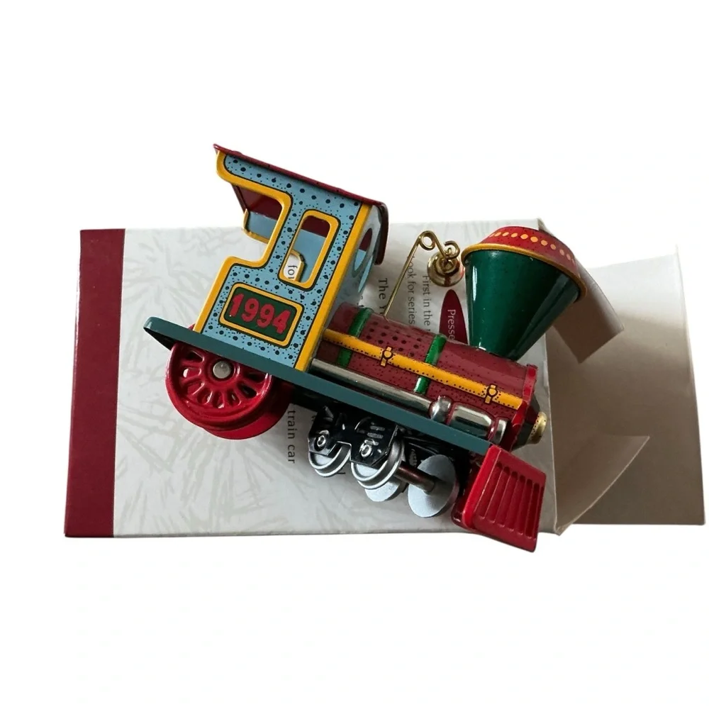 Hallmark 1994 vintage Yuletide Central Train Ornament